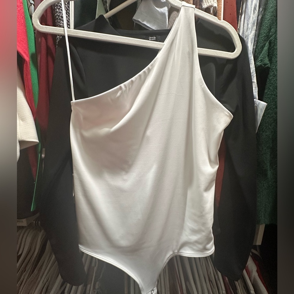 Express compression bodysuit, size M